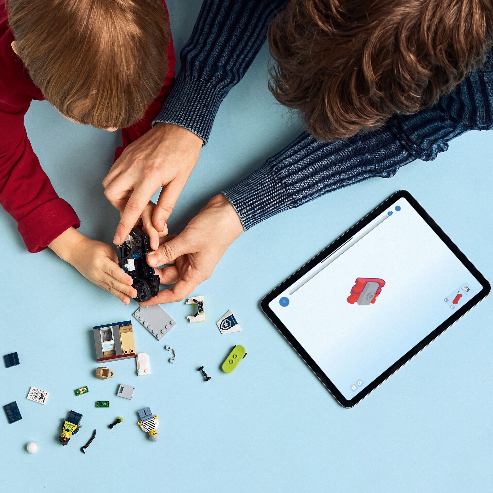 Politimotorcykel p&aring; forbryderjagt