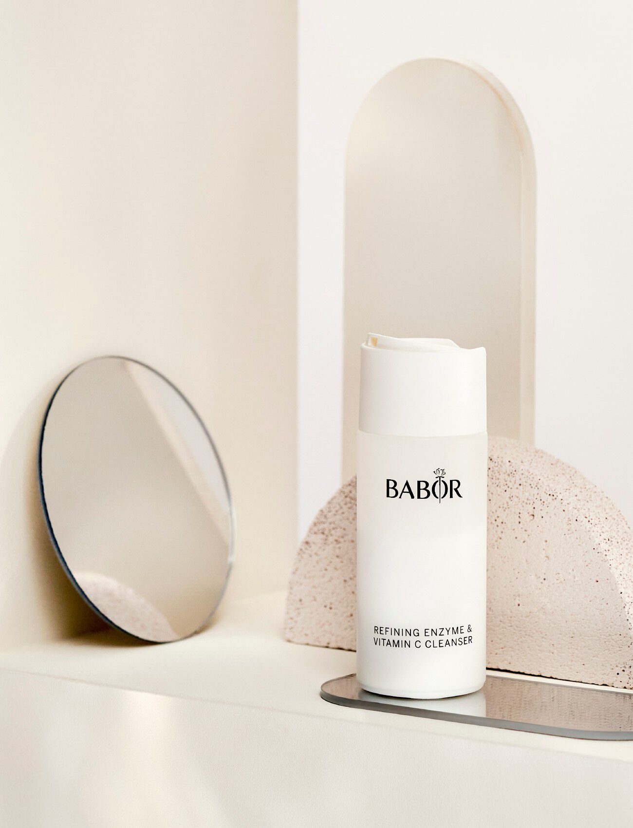 Refining Enzyme & Vitamin C Cleanser