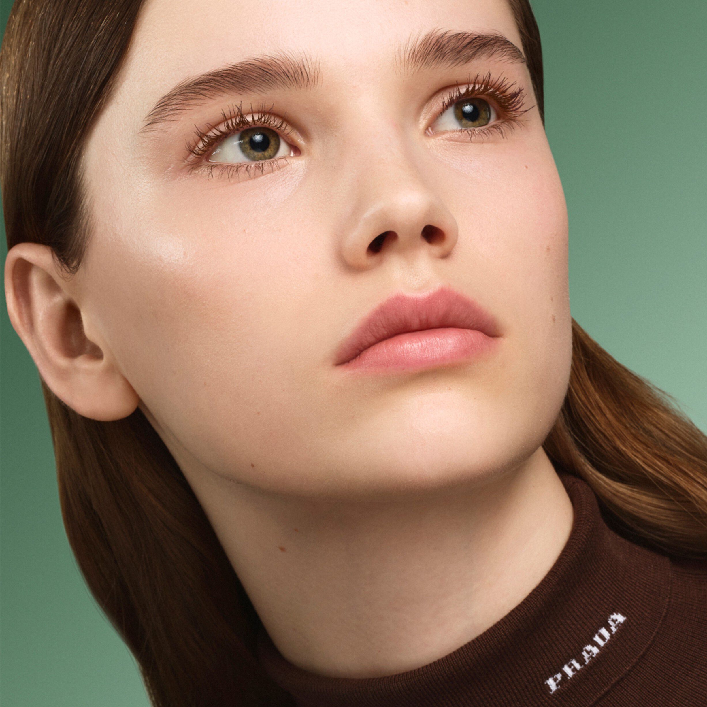 Pradascope Lash Extending Volume Mascara, for visibly longer and fulle