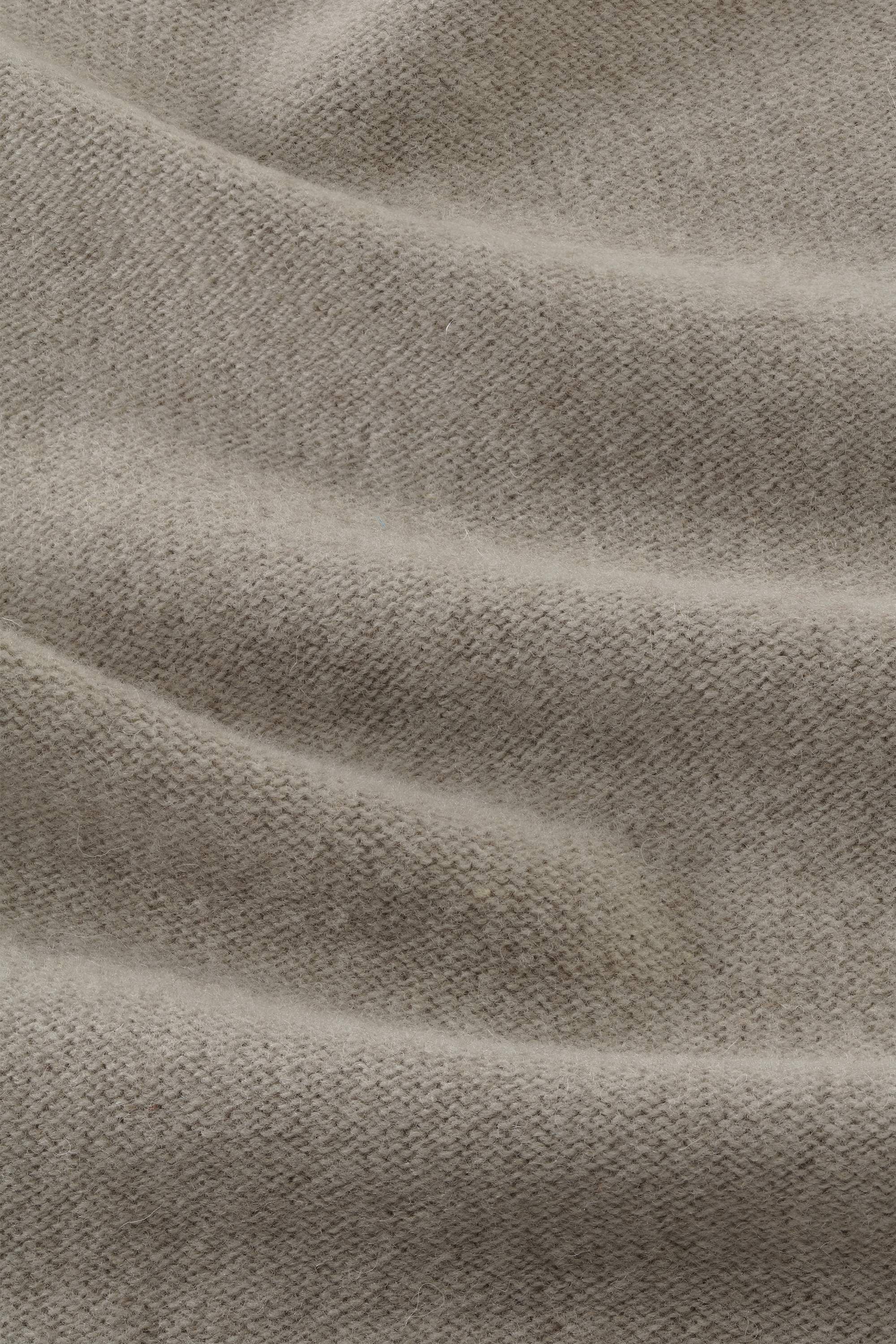 Triangle Scarf 6623