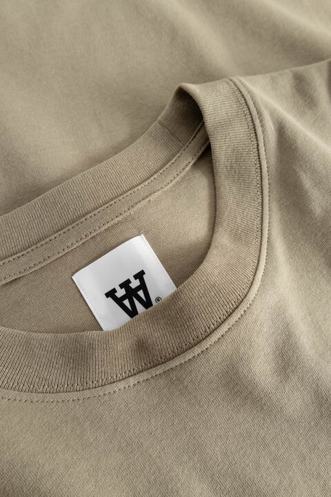 WWLiam tee AAchest 25220