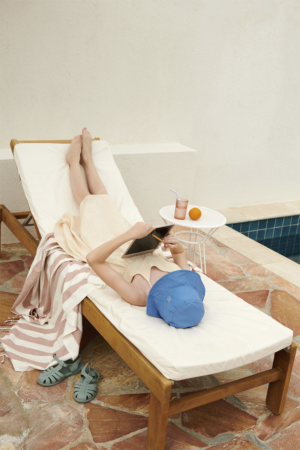 Zora magic drawing board 10 inches