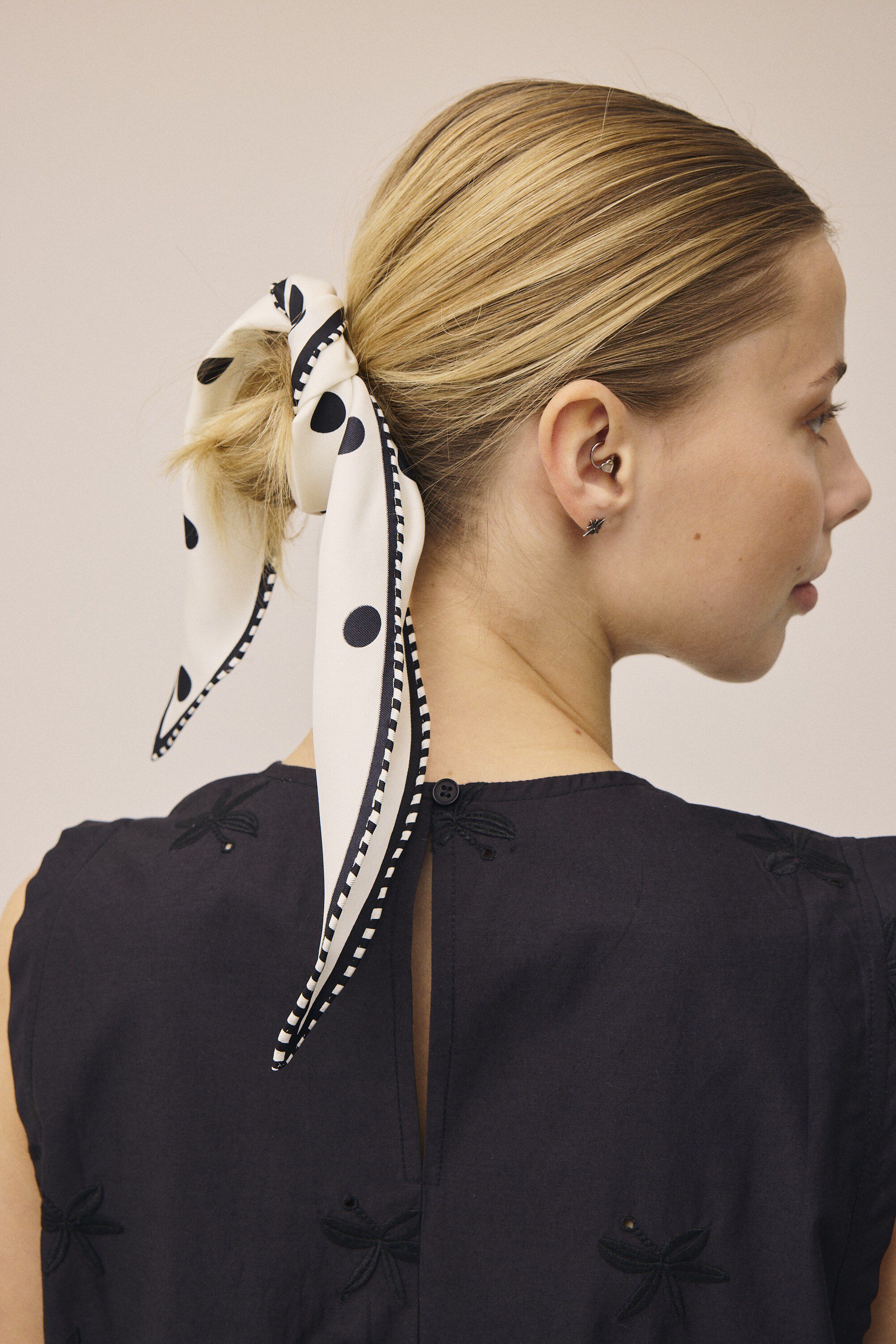 Ira Scarf 100% Silk - 80x10cm