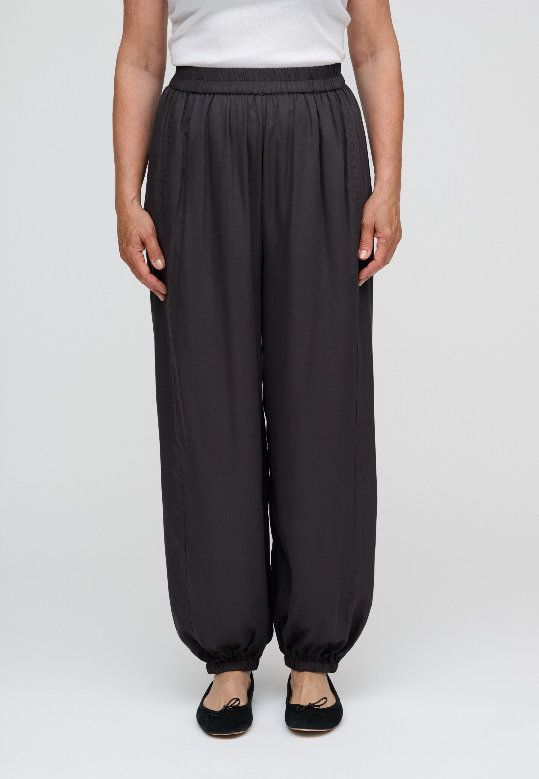 free pants silky
