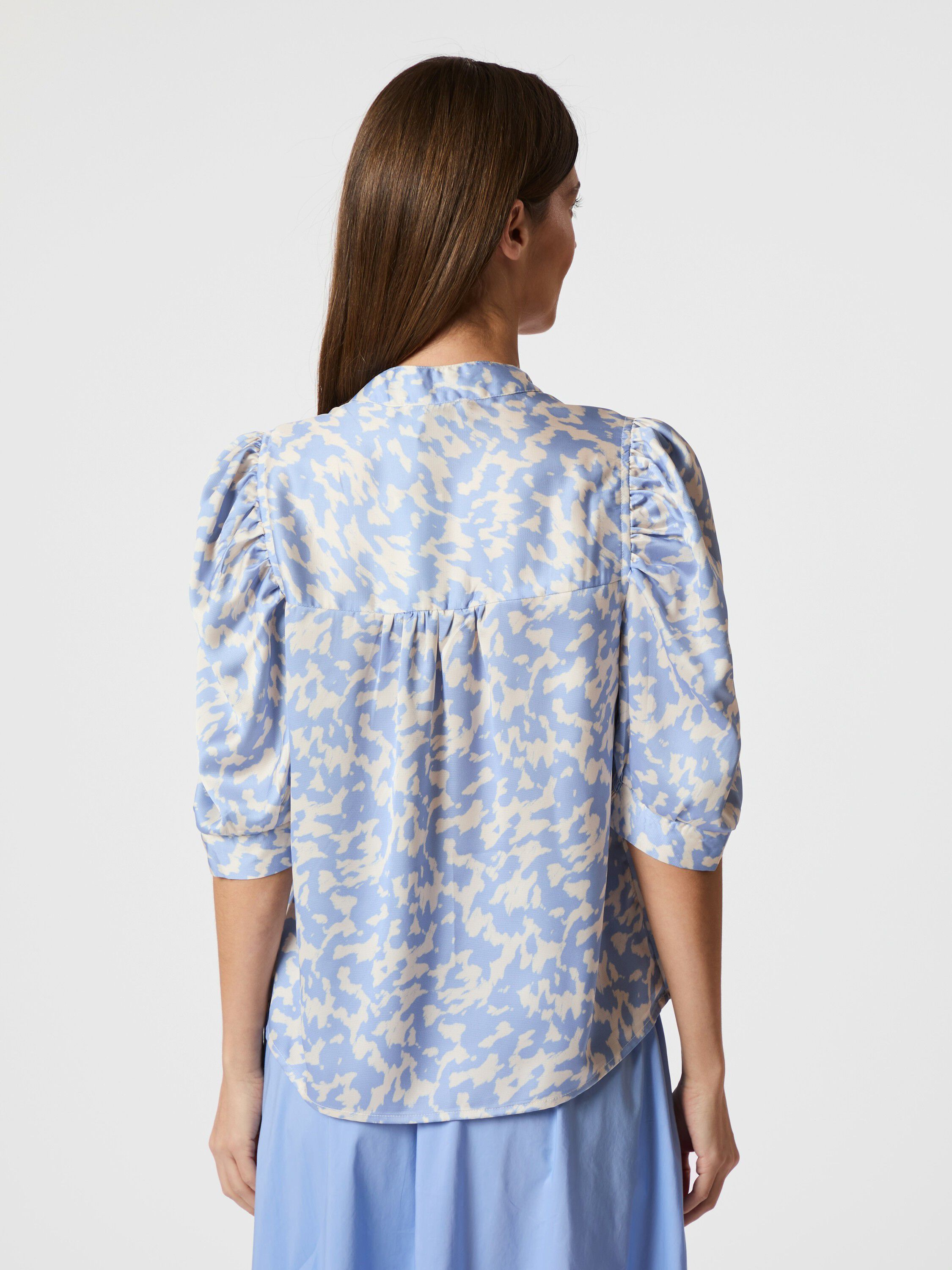 Roella Graphic Fade Blouse