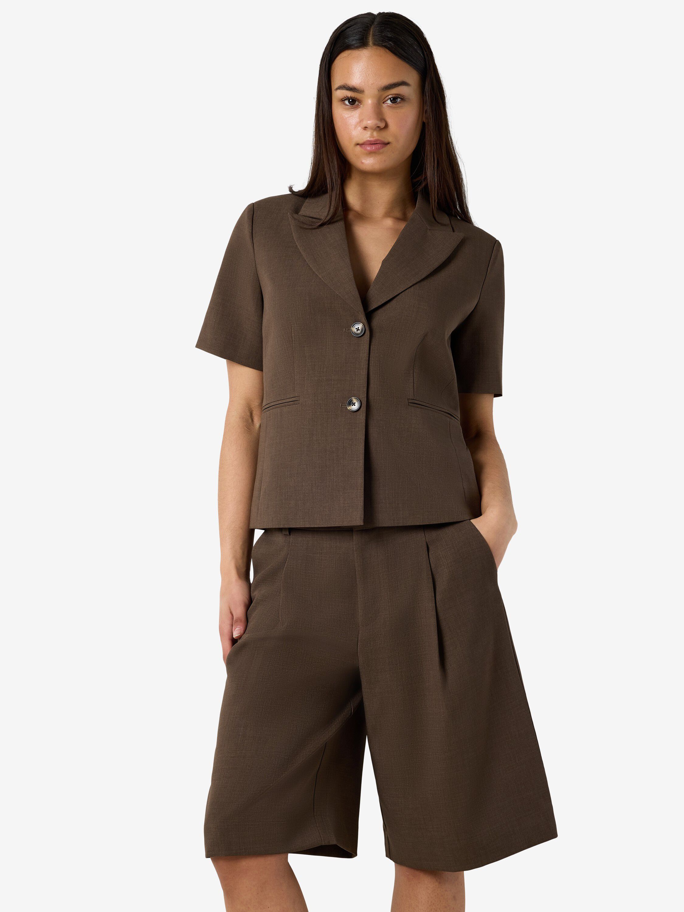 Nmmonna utstyrt med S/S Blazer