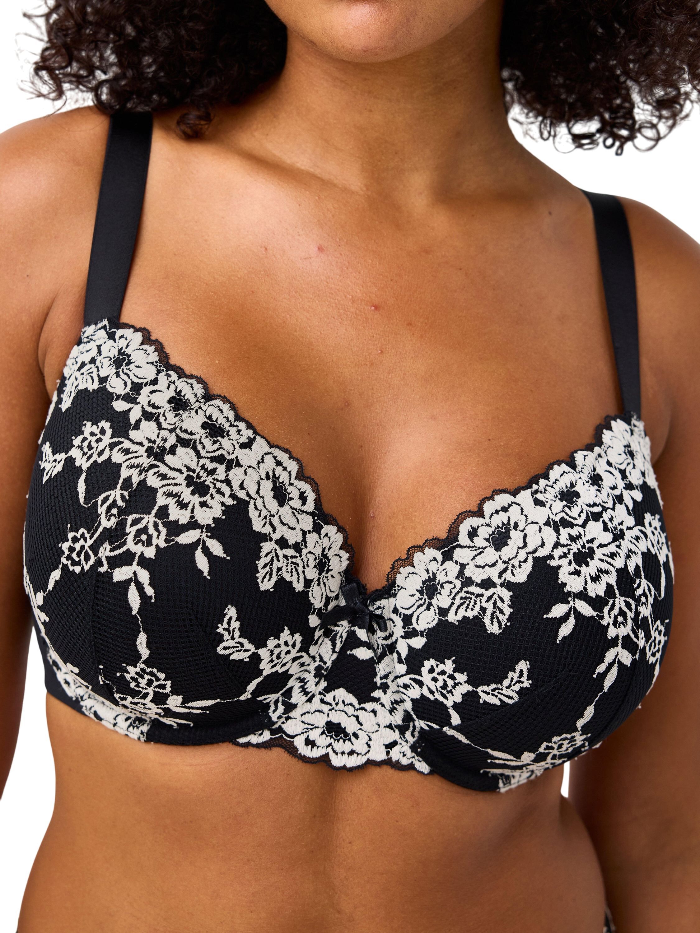 Bekv&auml;m vadderad t-shirt-bh med spe