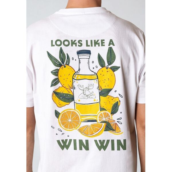 Win Win T-Shirt