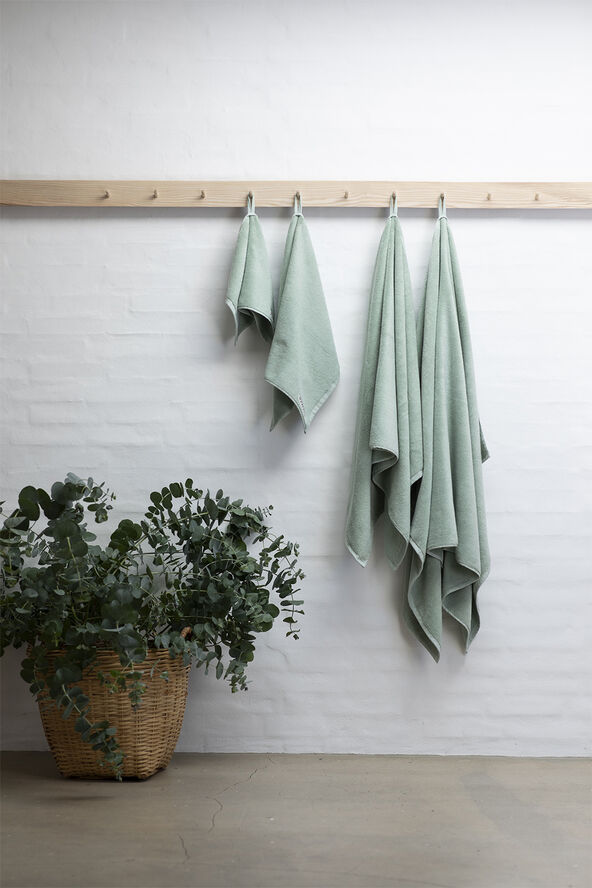 Naram Towels