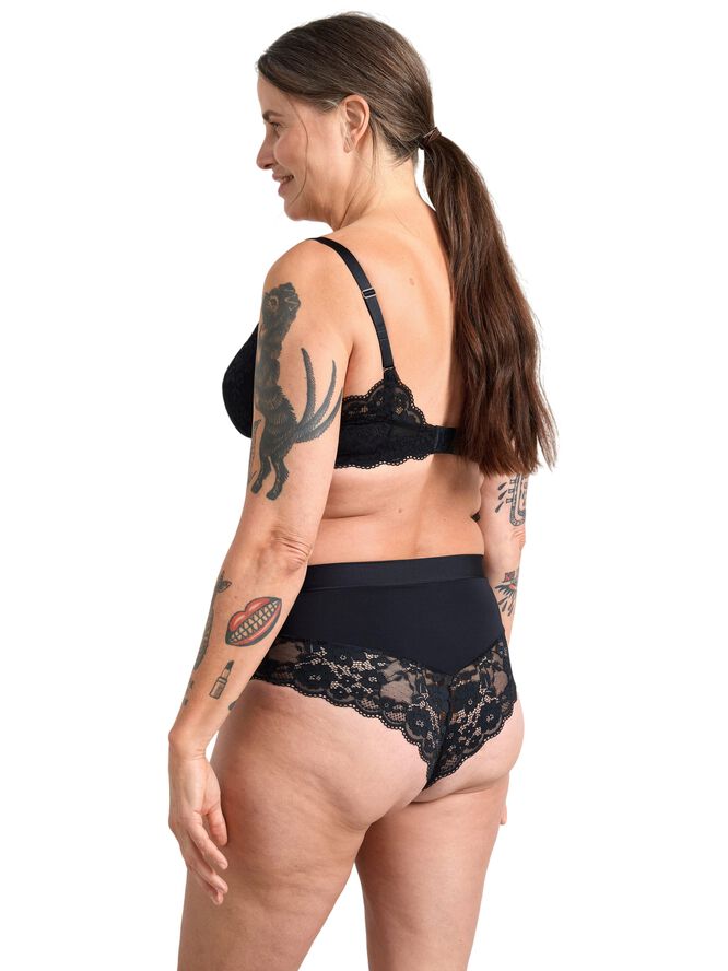 Brasiliansk truse med lav midje