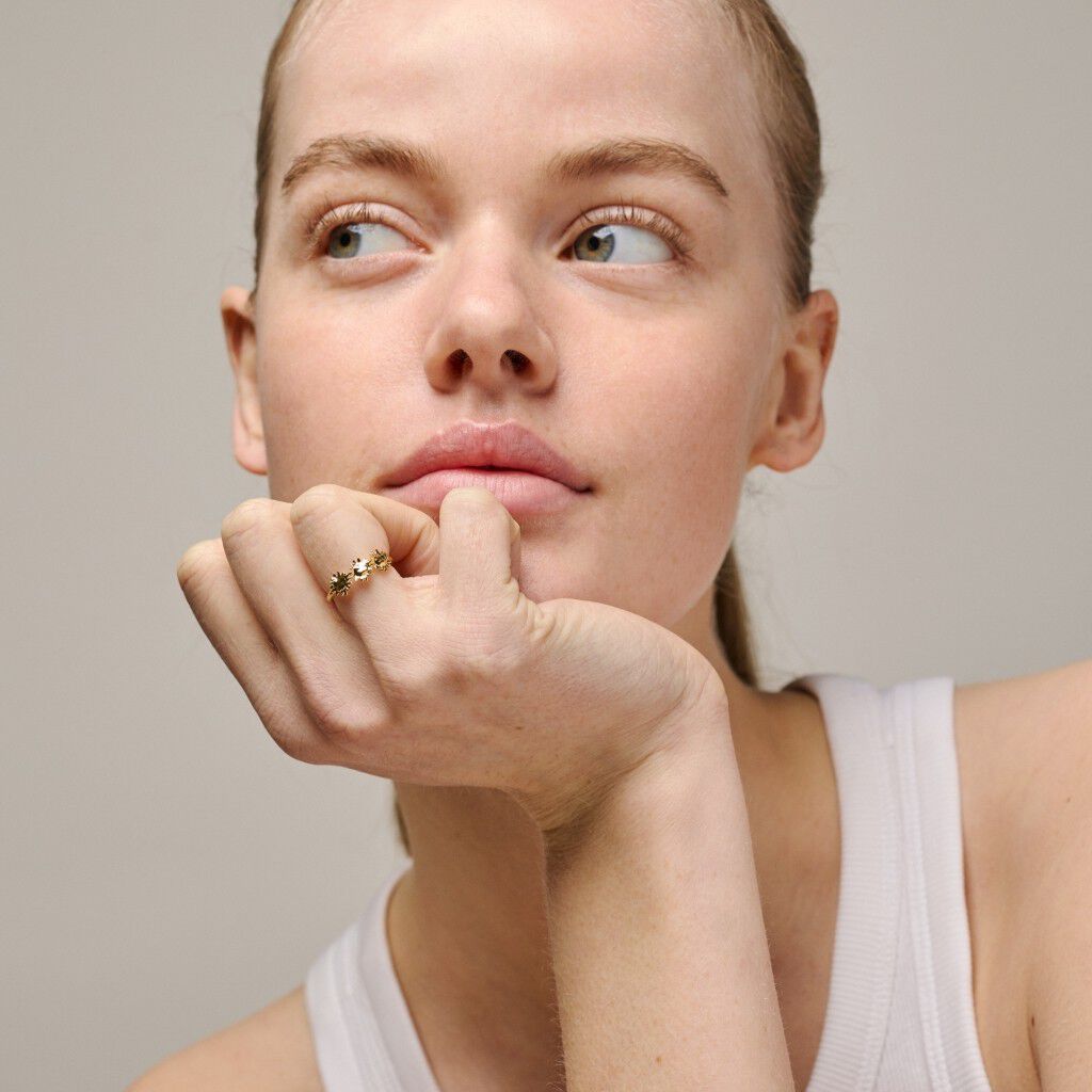 Ring, Sunshine Wreath