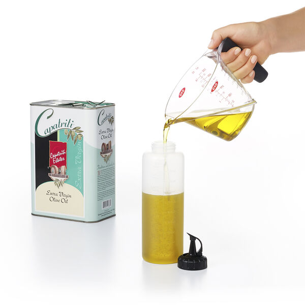 Chef's Squeeze Bottle - Medium