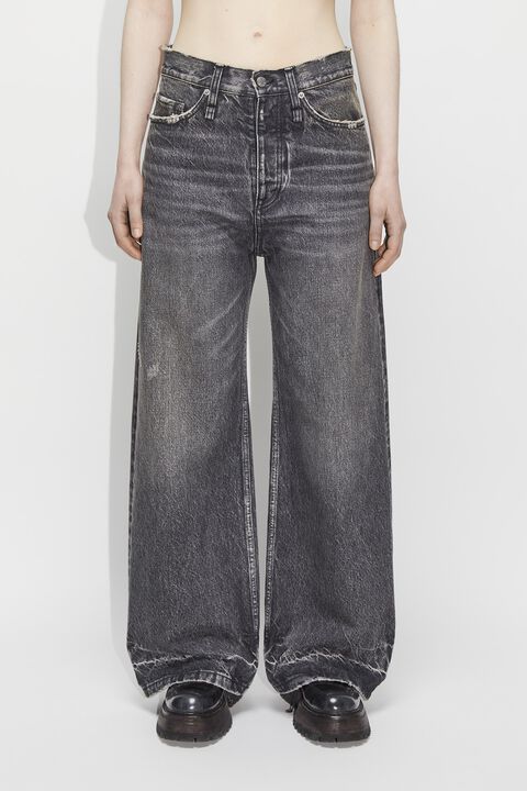 Skid Jeans