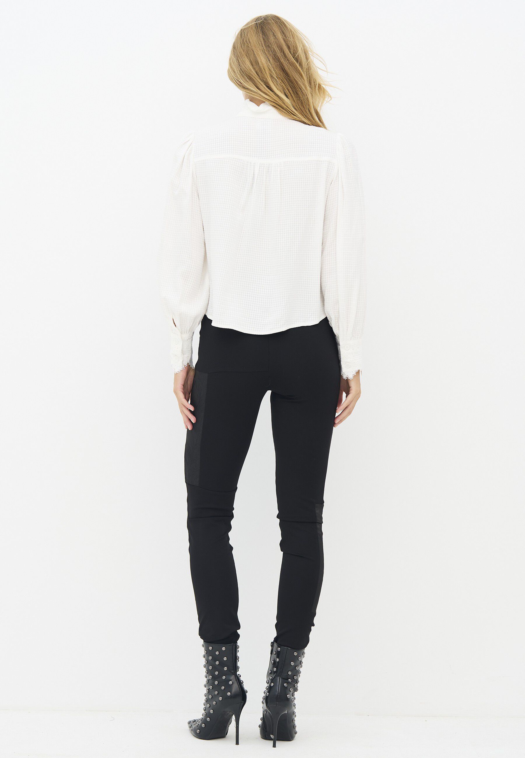 Eilaura Shirt