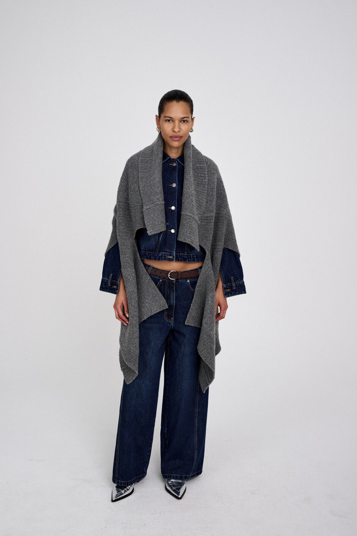 Sheep knit cape - Dorris