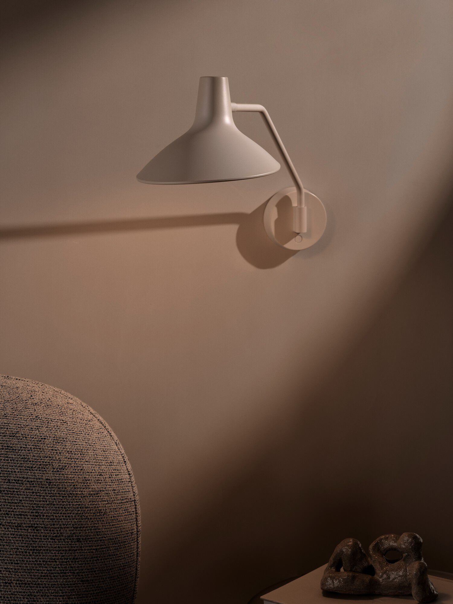 Darci | V&aelig;glampe | Sandfarvet