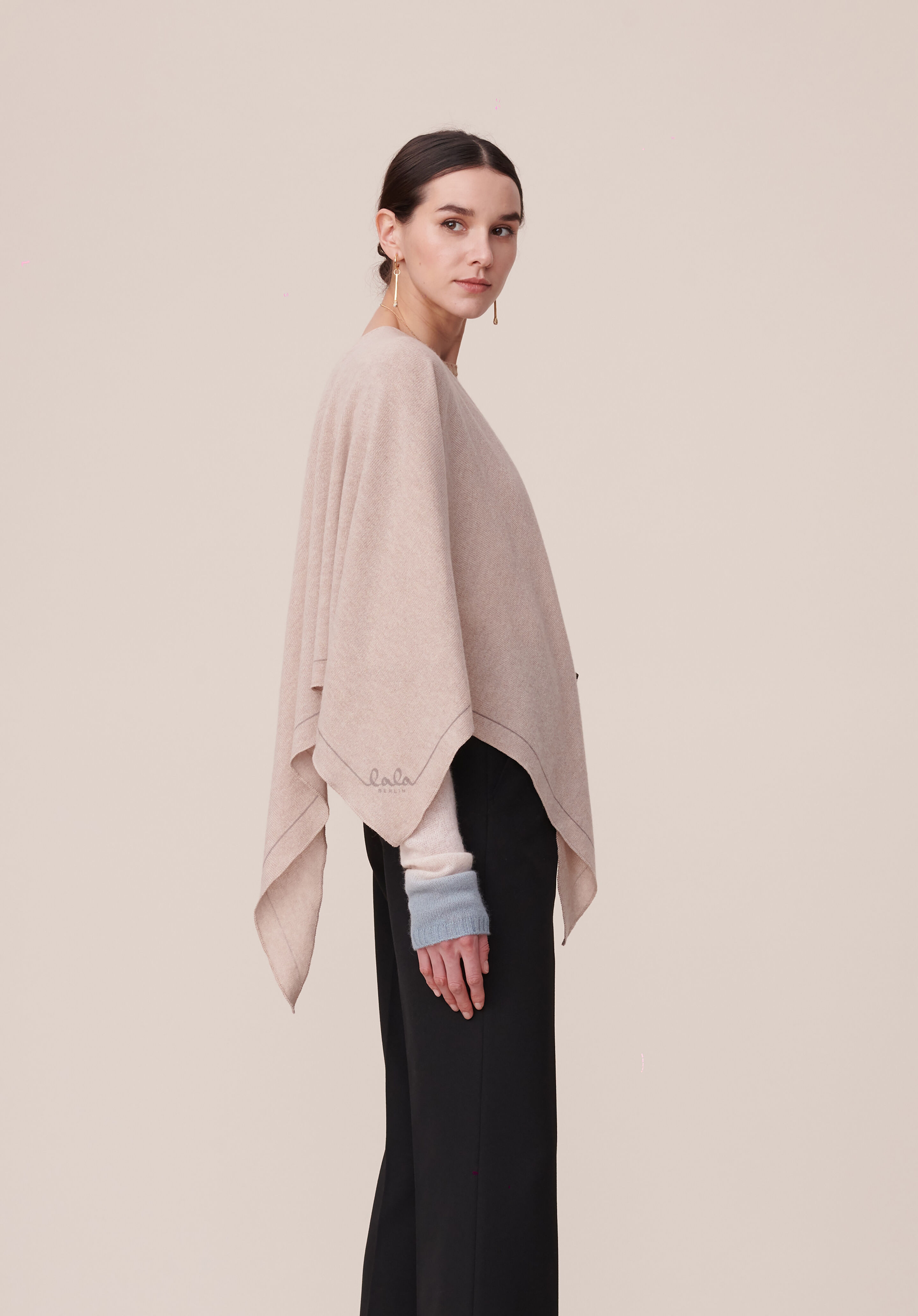 Triangle Solid Logo M