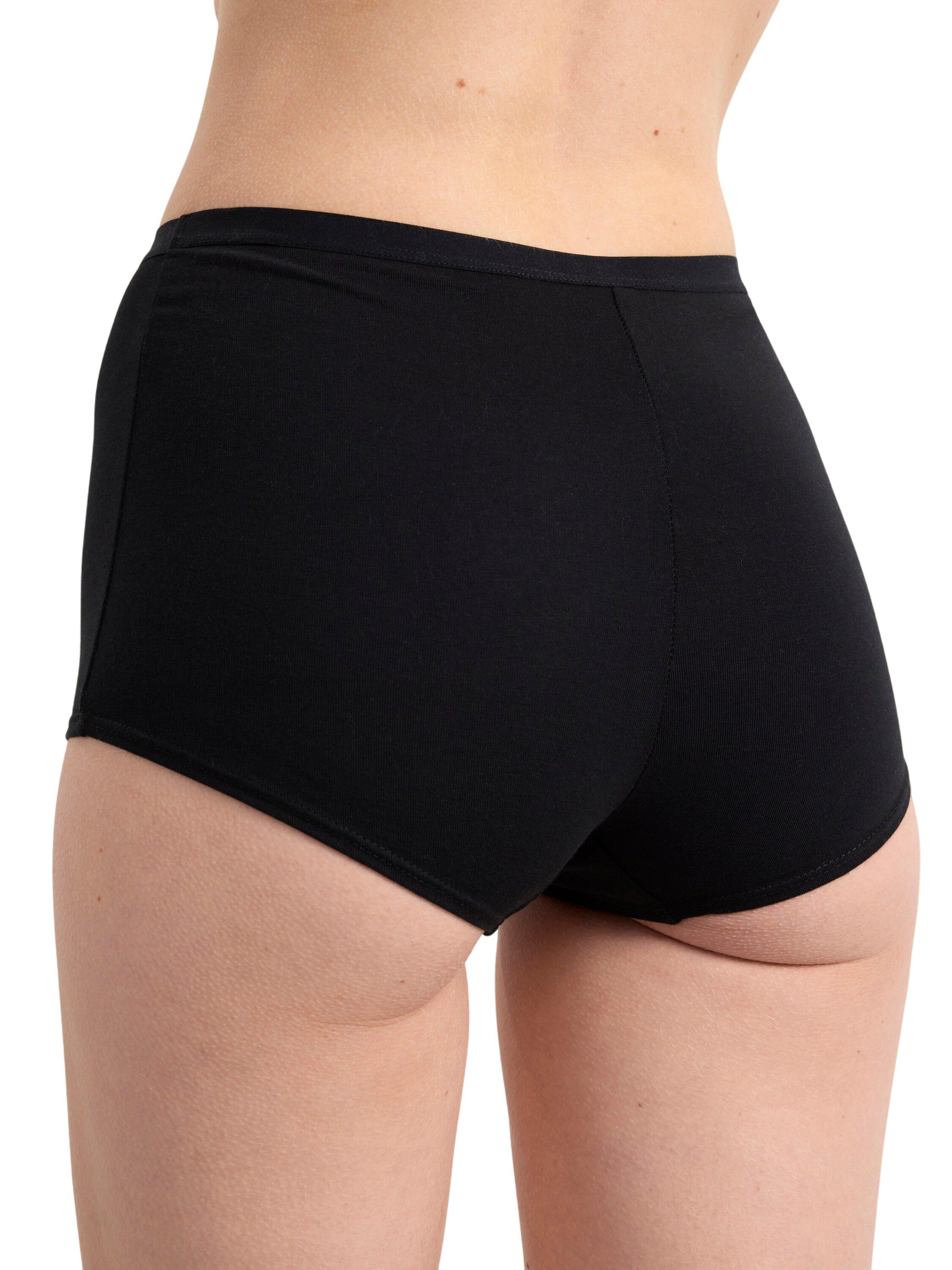 Comfy boxer briefs in soft, stretch