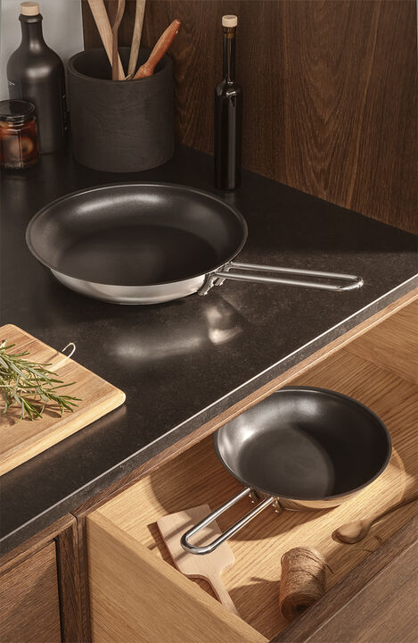 Stainless Steel Stegepande 20 cm med Slip-Let® belægning