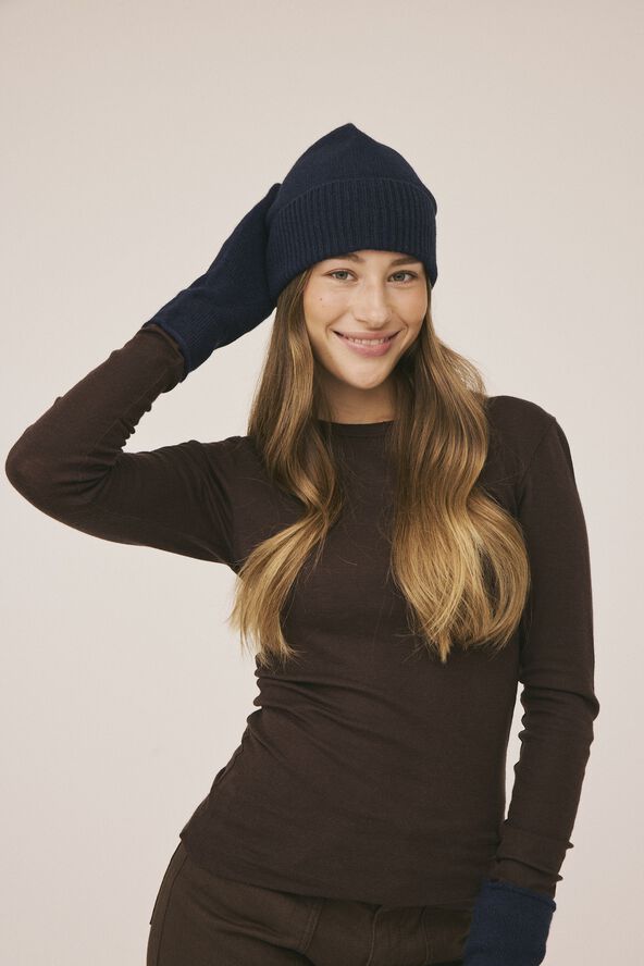 Karrie 16 - 100% Cashmere