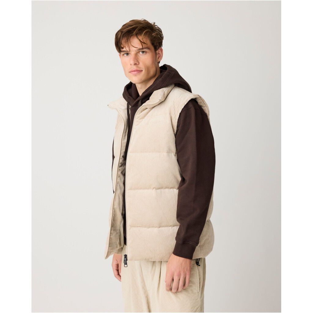 Corduroy puffer vest