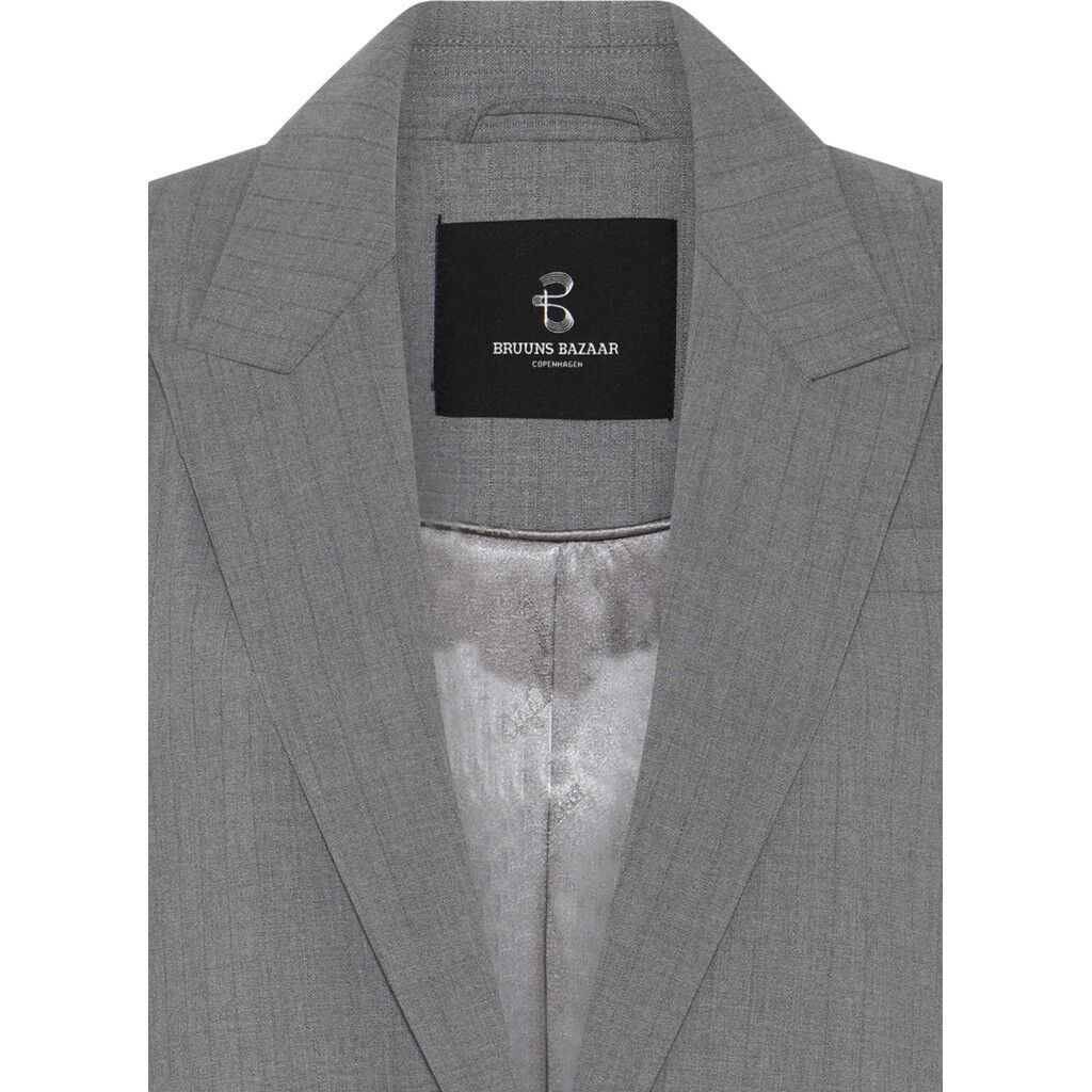 LataniaBBFrida blazer