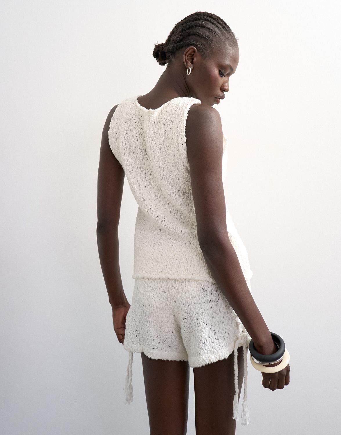 Tskath Knitted Vest