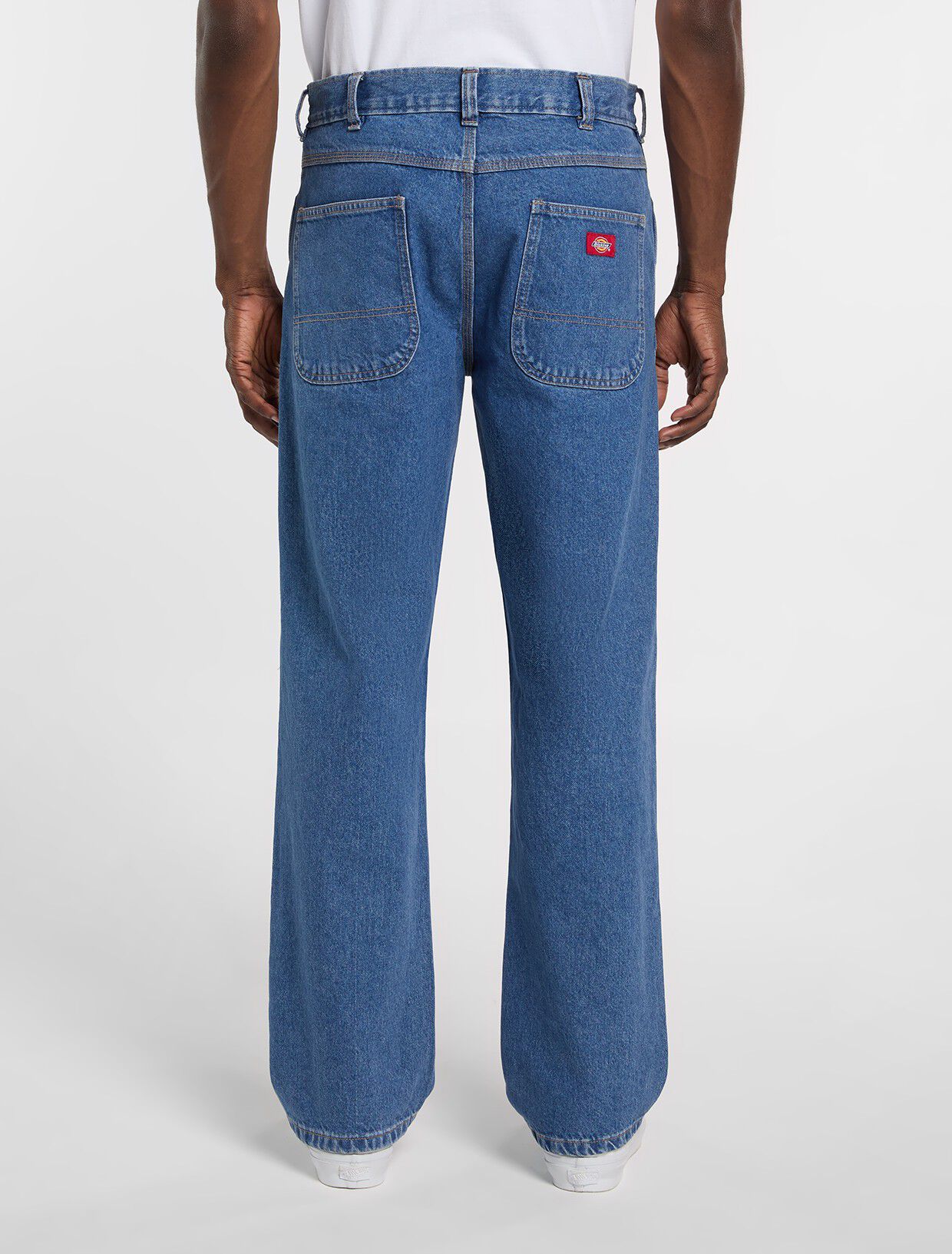 954 RELAXED STRAIGHT WORK JEANS CLA