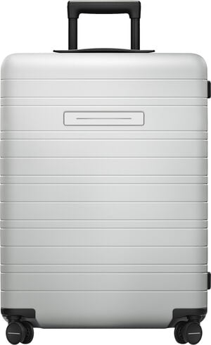 H6 Essential