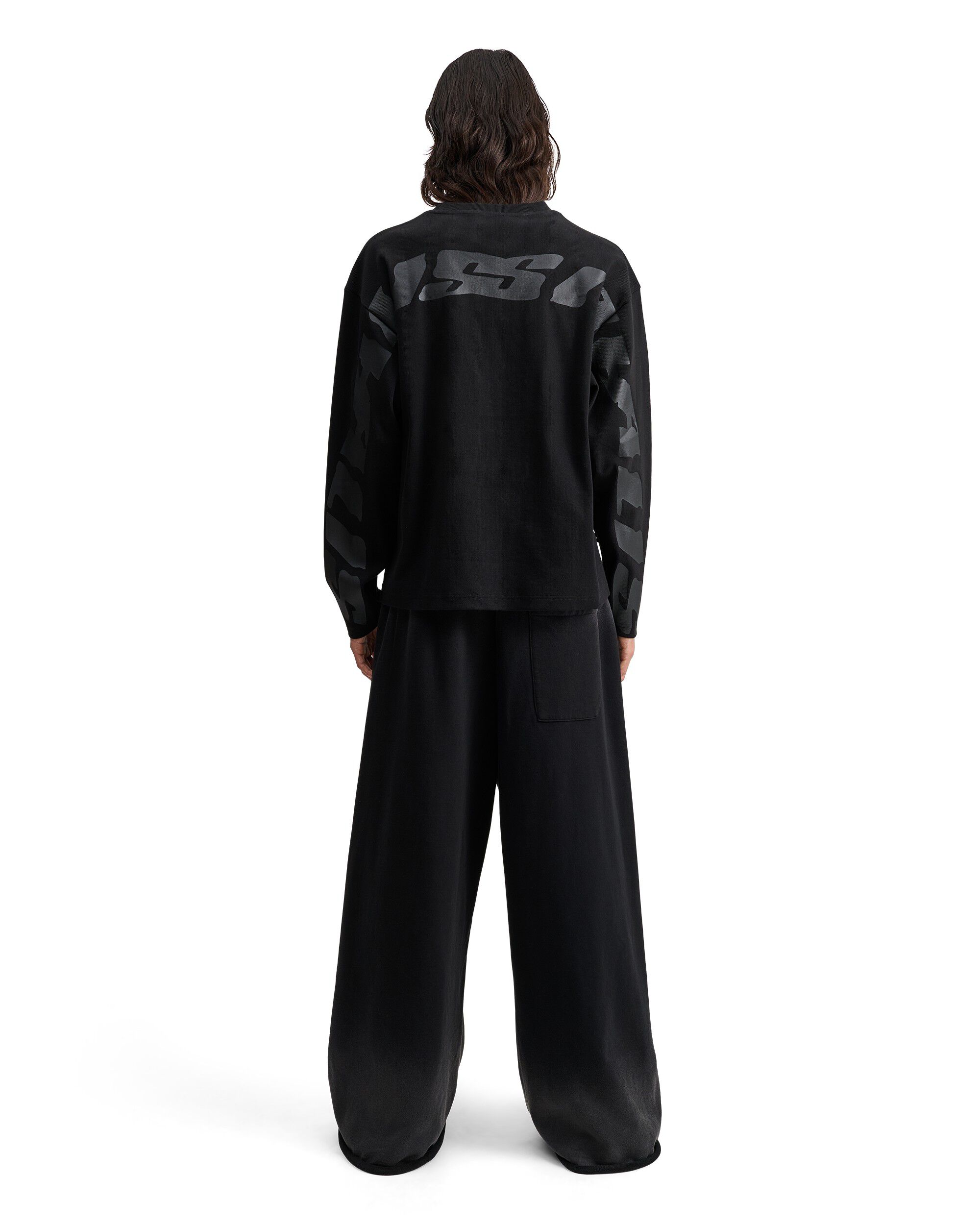 JOSHUA LONG SLEEVE IN RIB W/ BACK PRINT