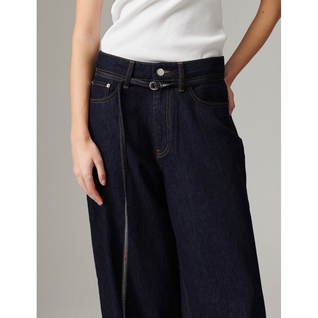 Andi - Relaxed Denim