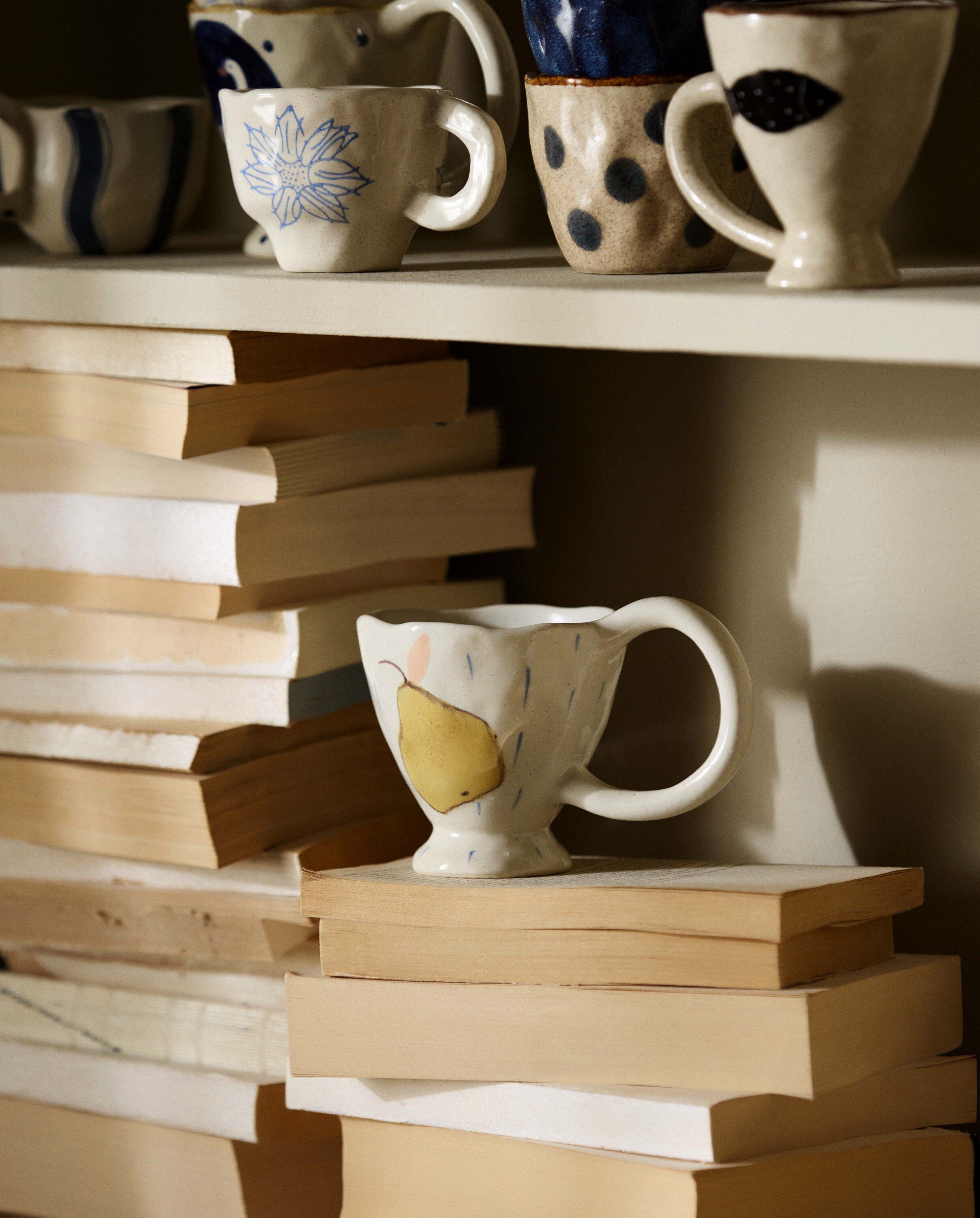 Atelier FORMA - PERA cup w. handle