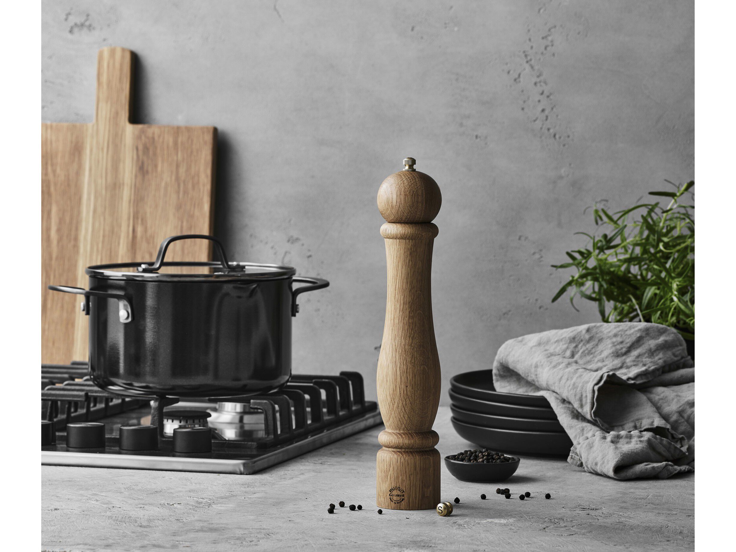 Kvern Douron 30 cm Eik