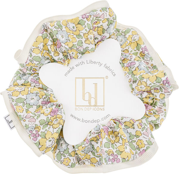 Hair shrunk mw Liberty Betsy Ann