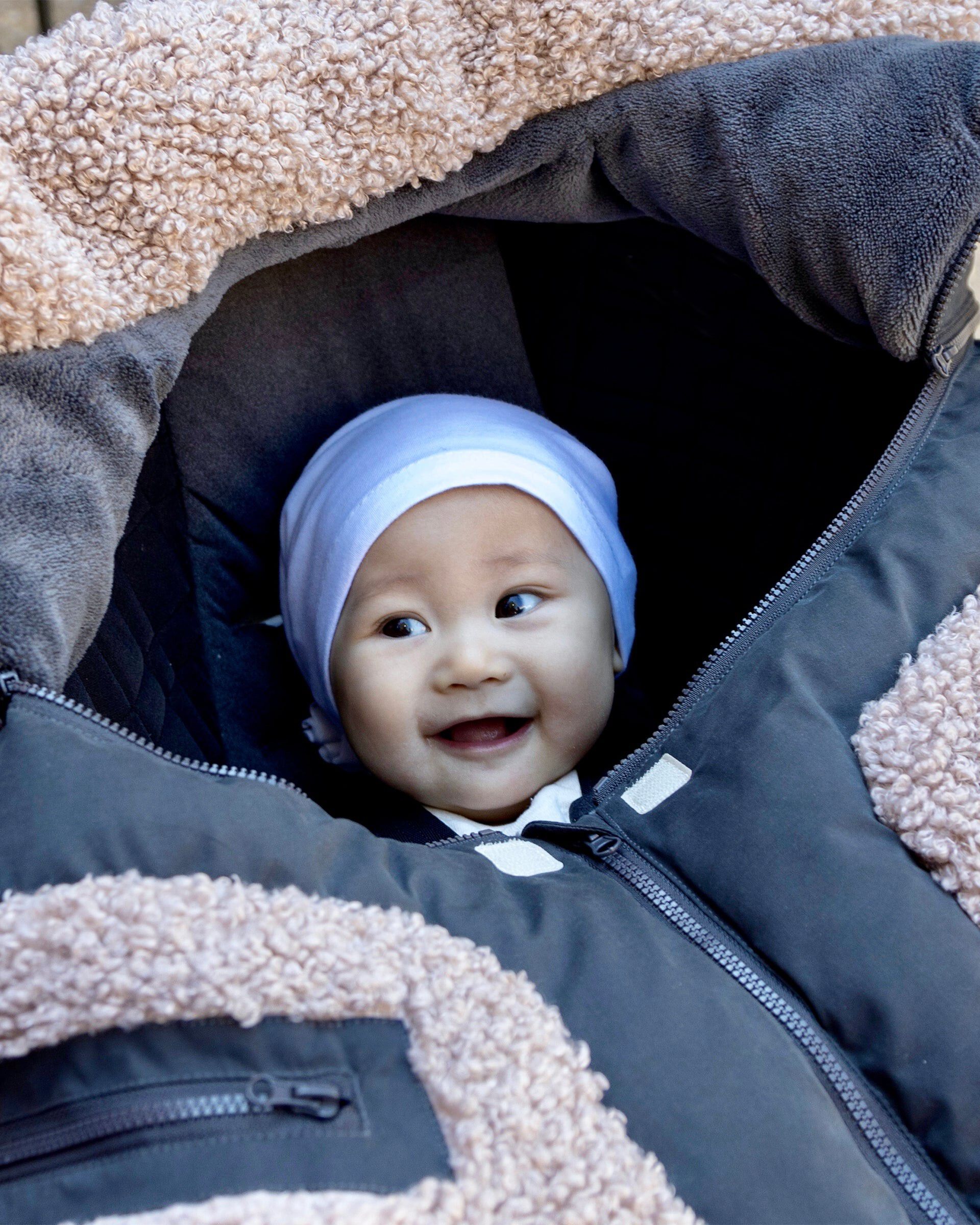 Car Seat Cocoon - Teddy Appliqu&eacute;