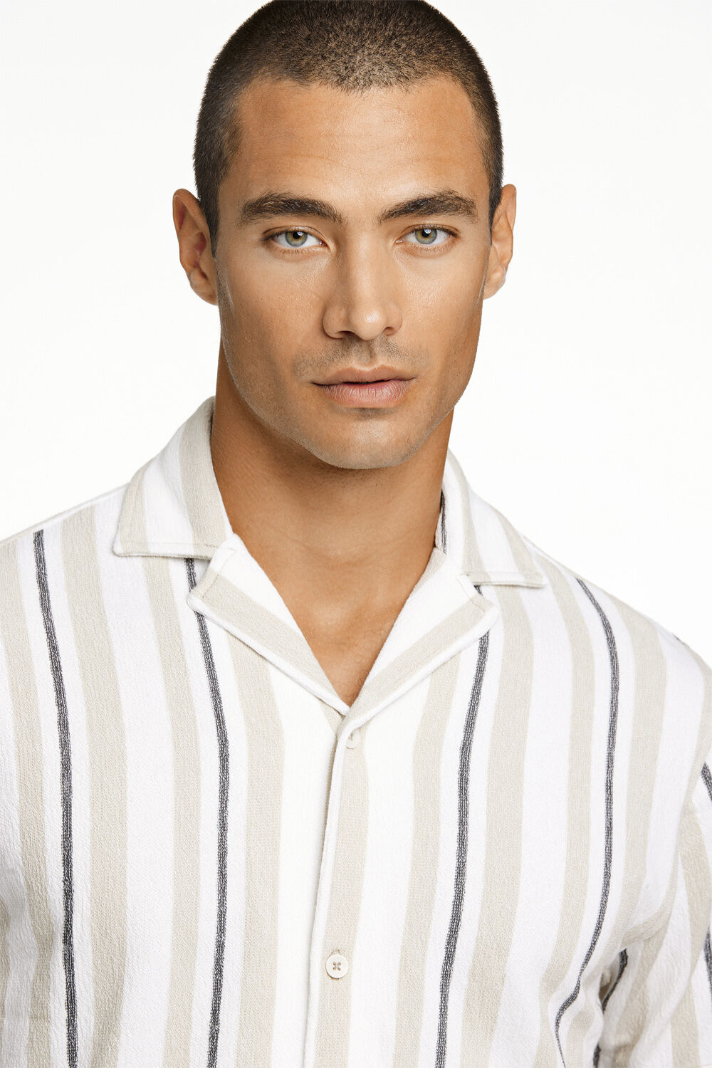 Knitted resort collar S/S