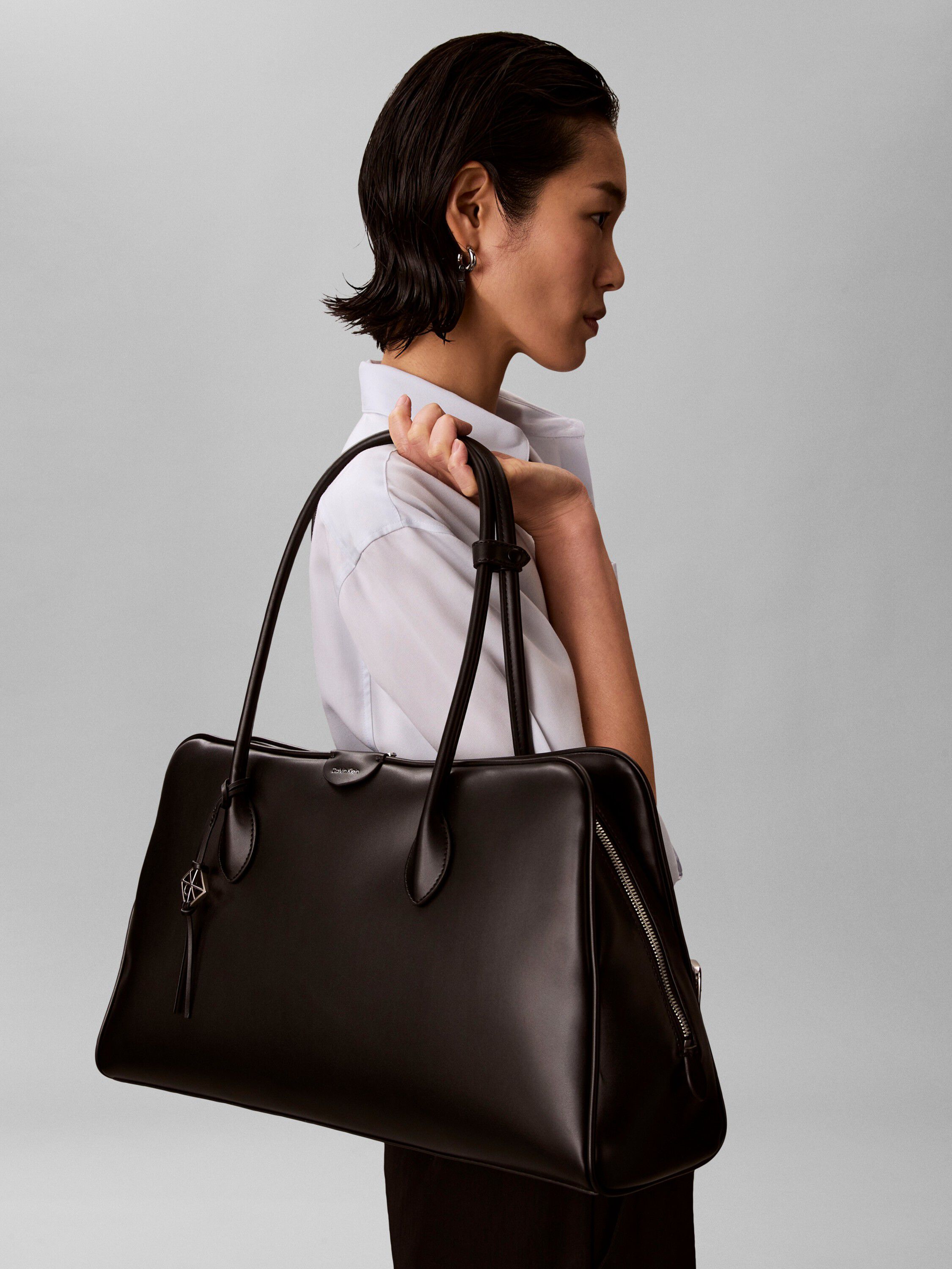 EMBLEM TRIO LARGE WORK BAG