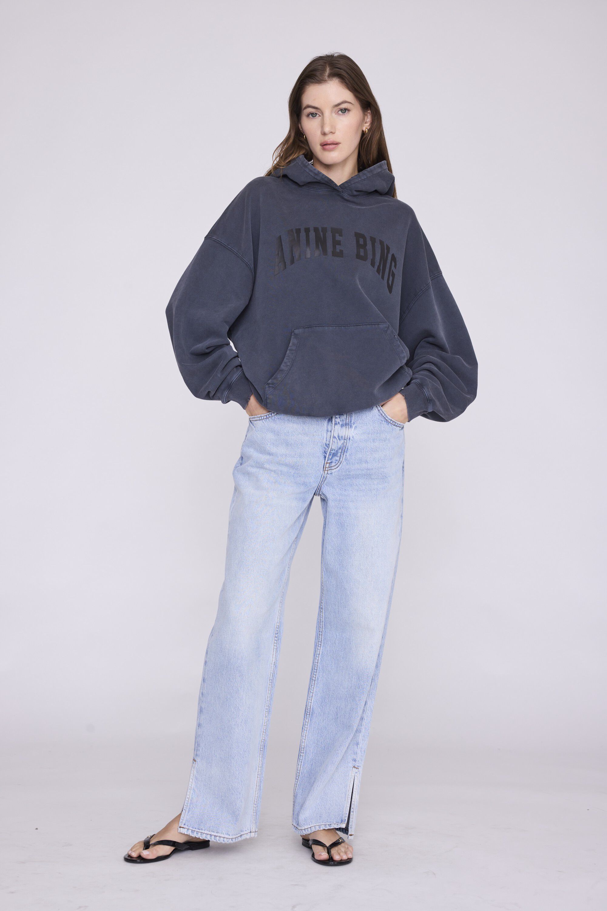 HARVEY SWEATSHIRT - DARK WASHED BLACK