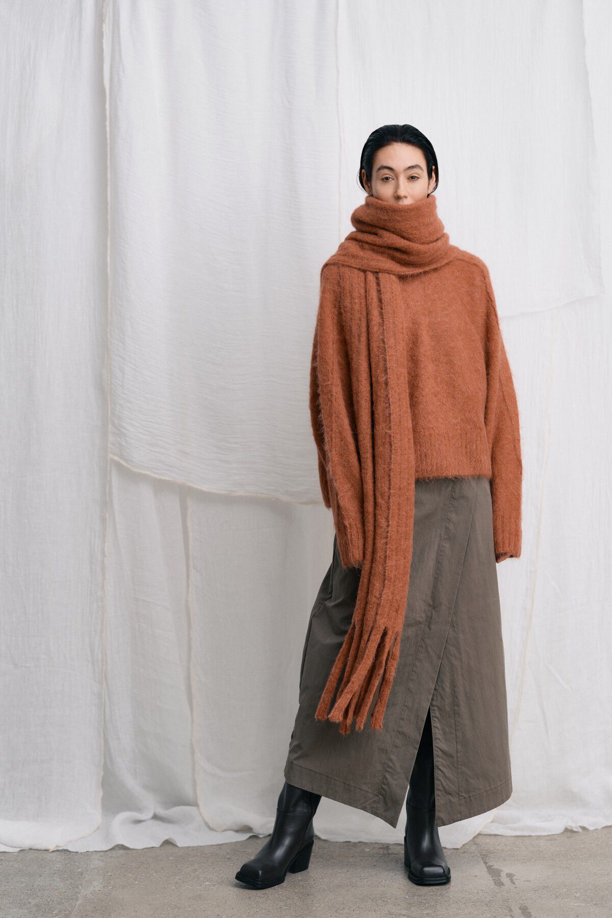 Fluffy knit scarf - Emillia