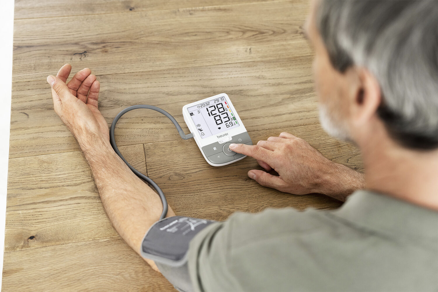 BM 53 Blodtrykksm&aring;ler for overarm