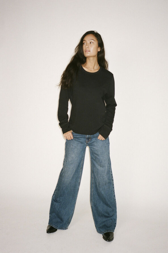 Light stretch crew neck top - Hila