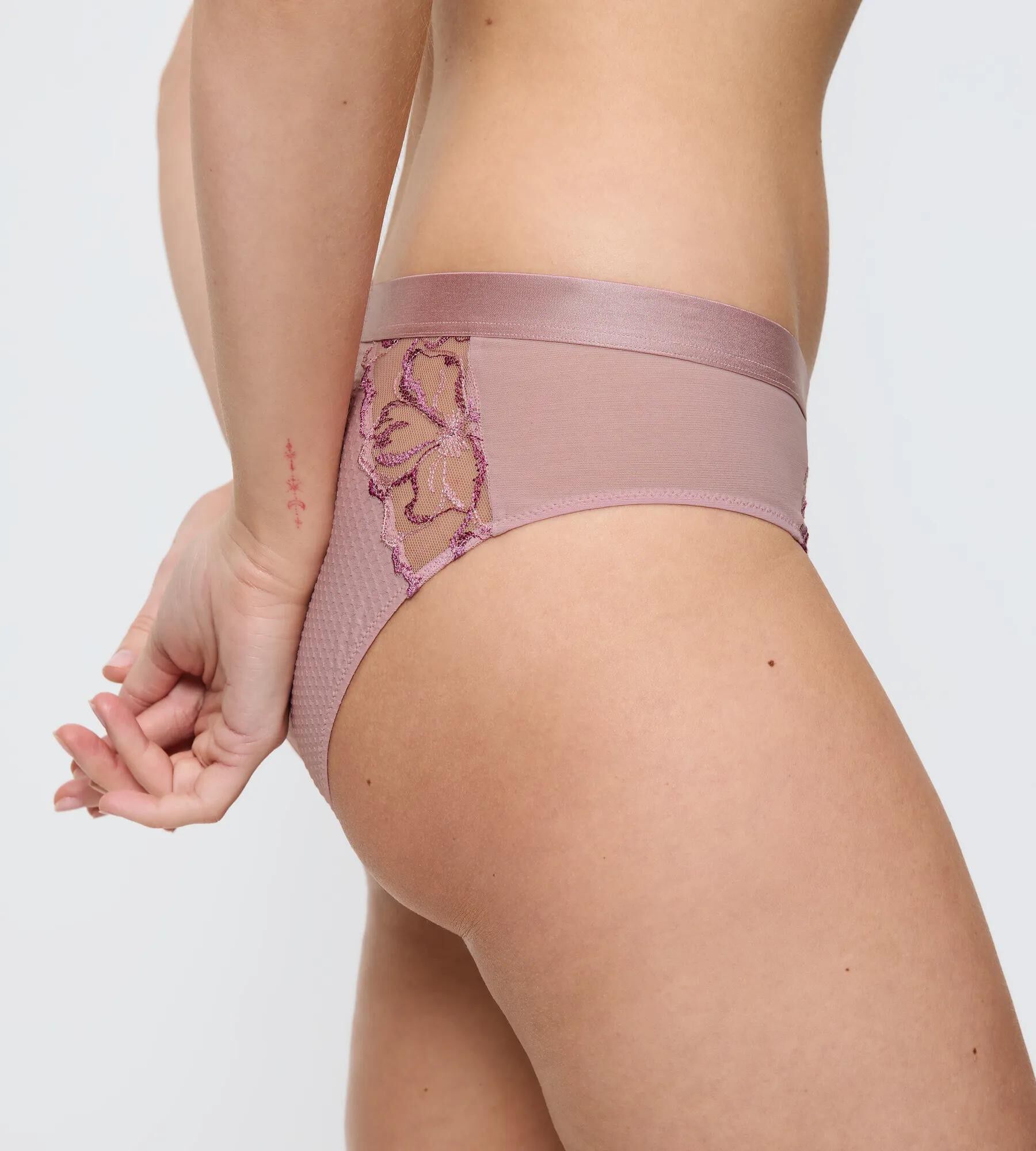 Wild Azalea Florale Tai