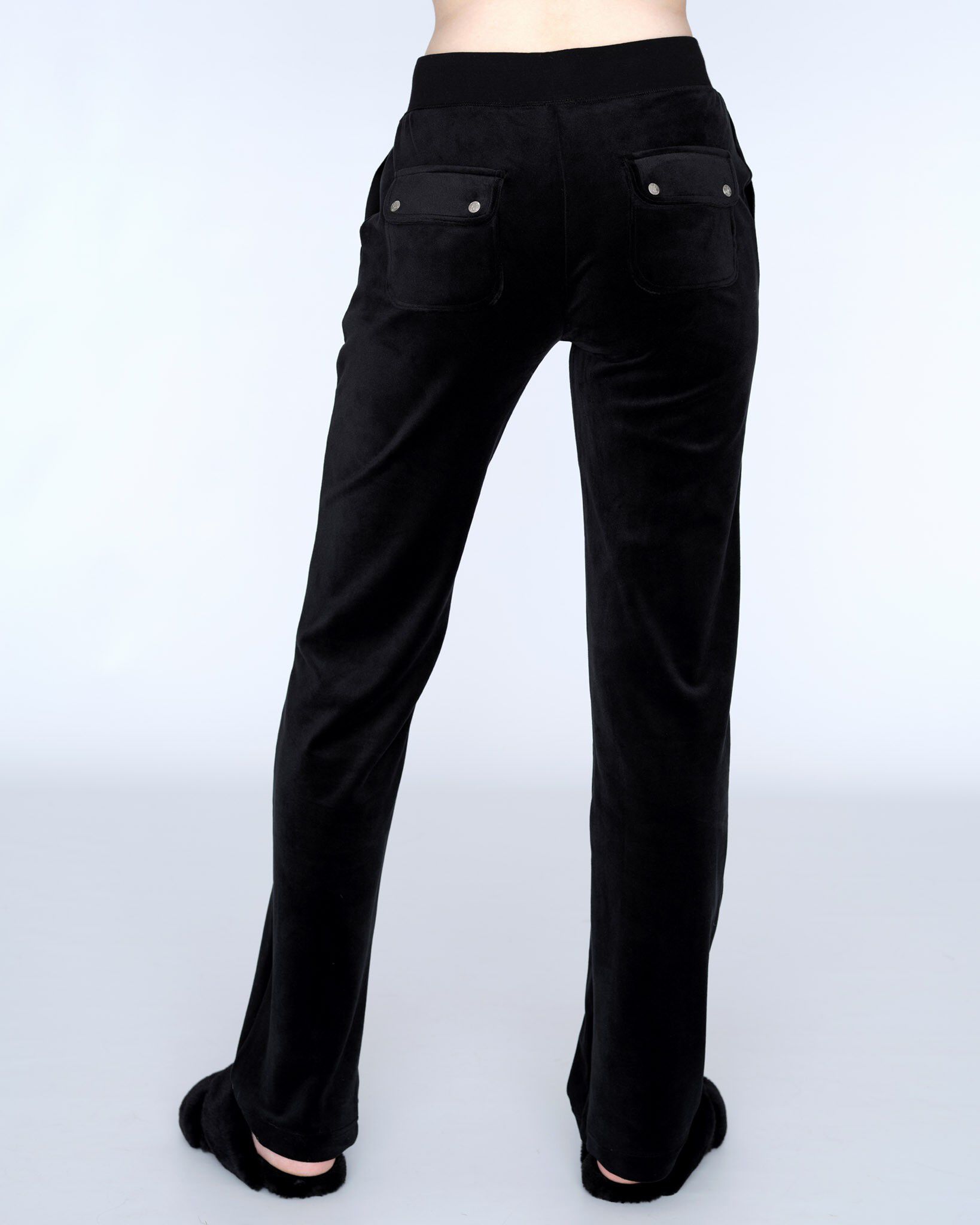 Del Ray Classic Velour Pant Pocket Design