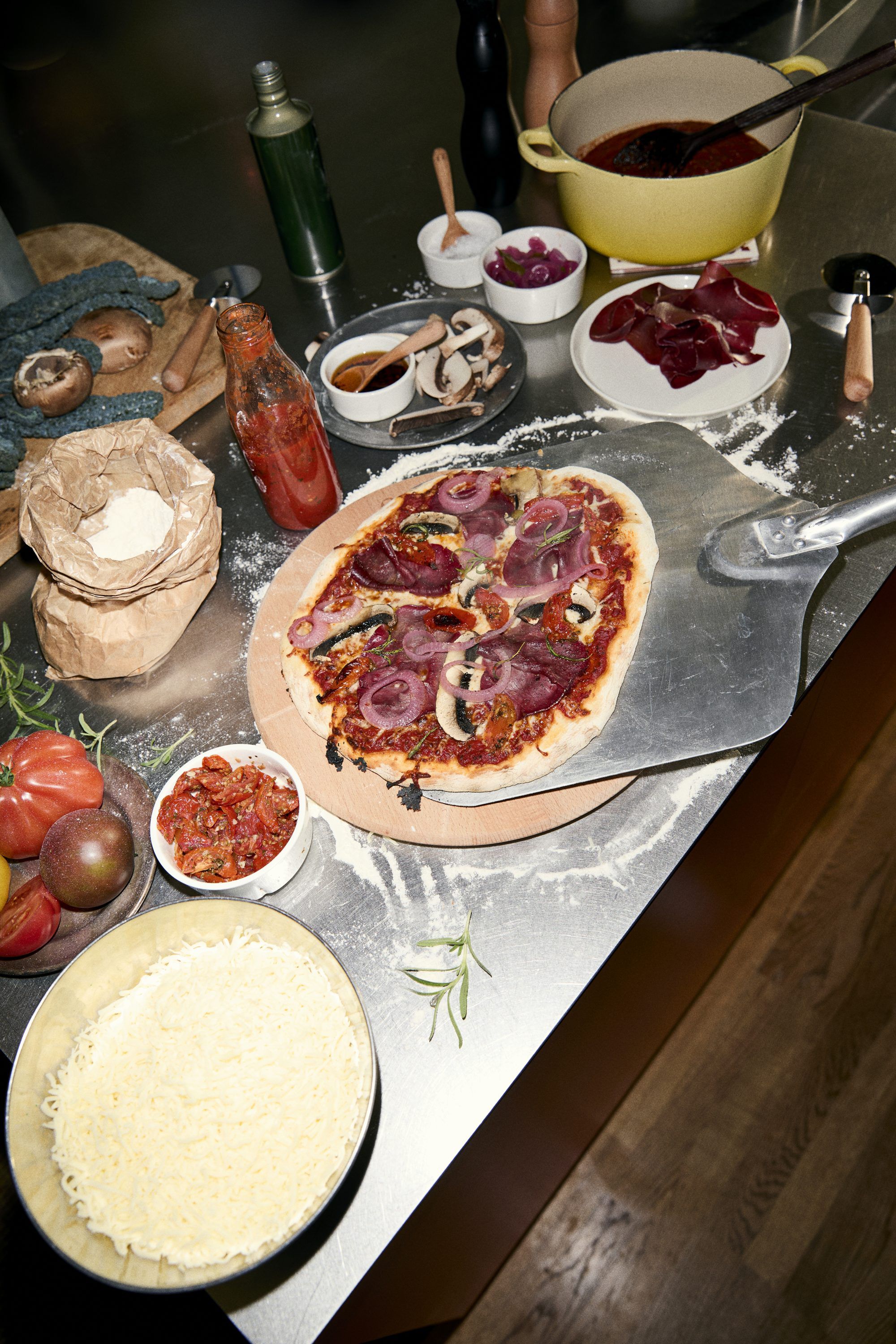 GC Pizza board &Oslash;35 og sk&aelig;rer b&oslash;g