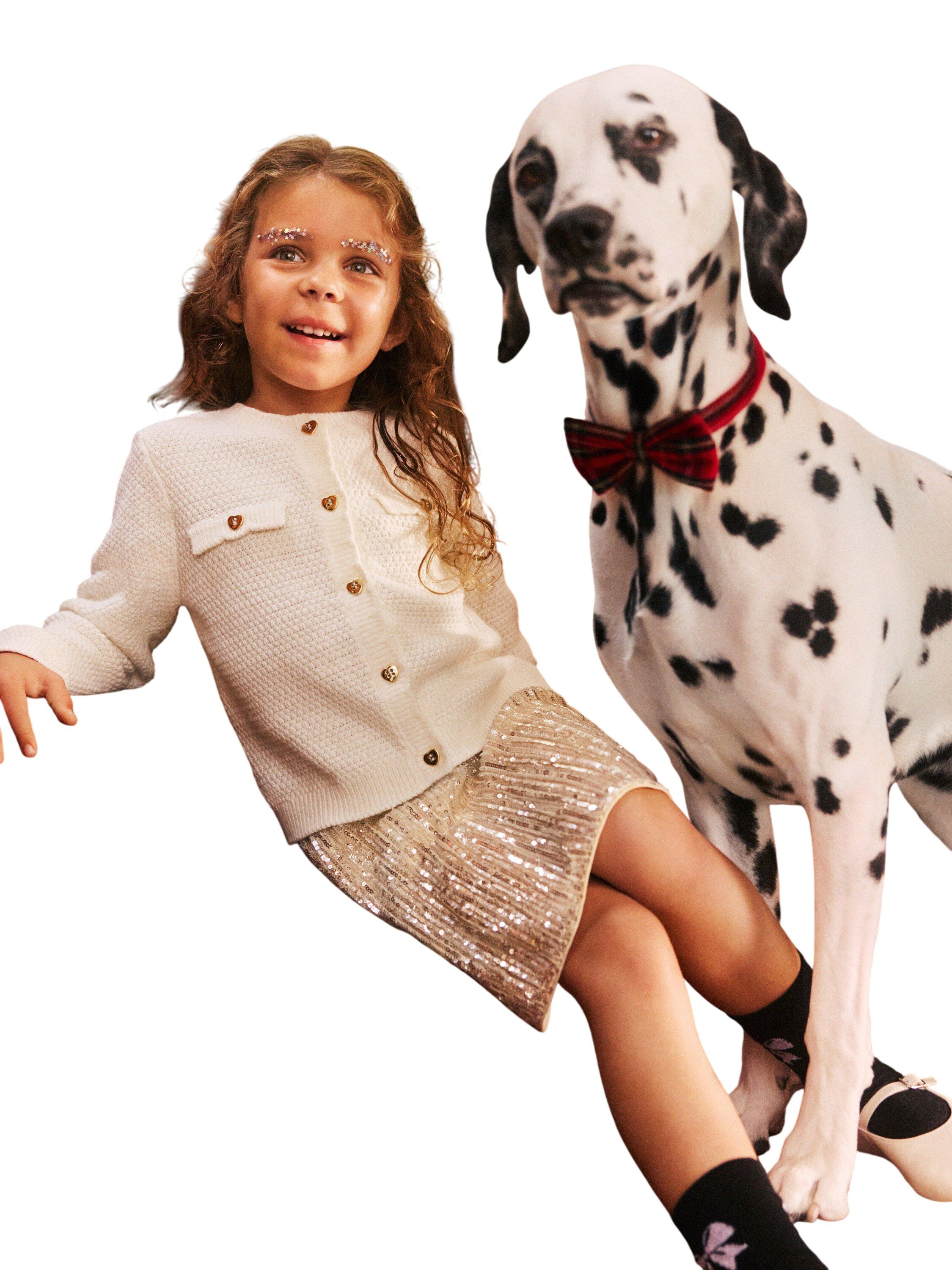 Strikket cardigan med hjerteknapper