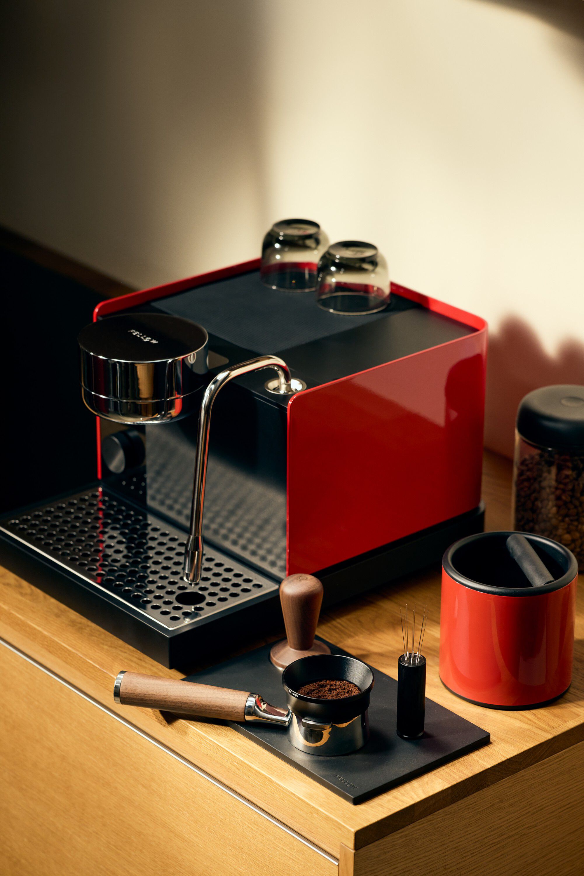 Espresso Series 1 Cherry Red with Walnut, EU