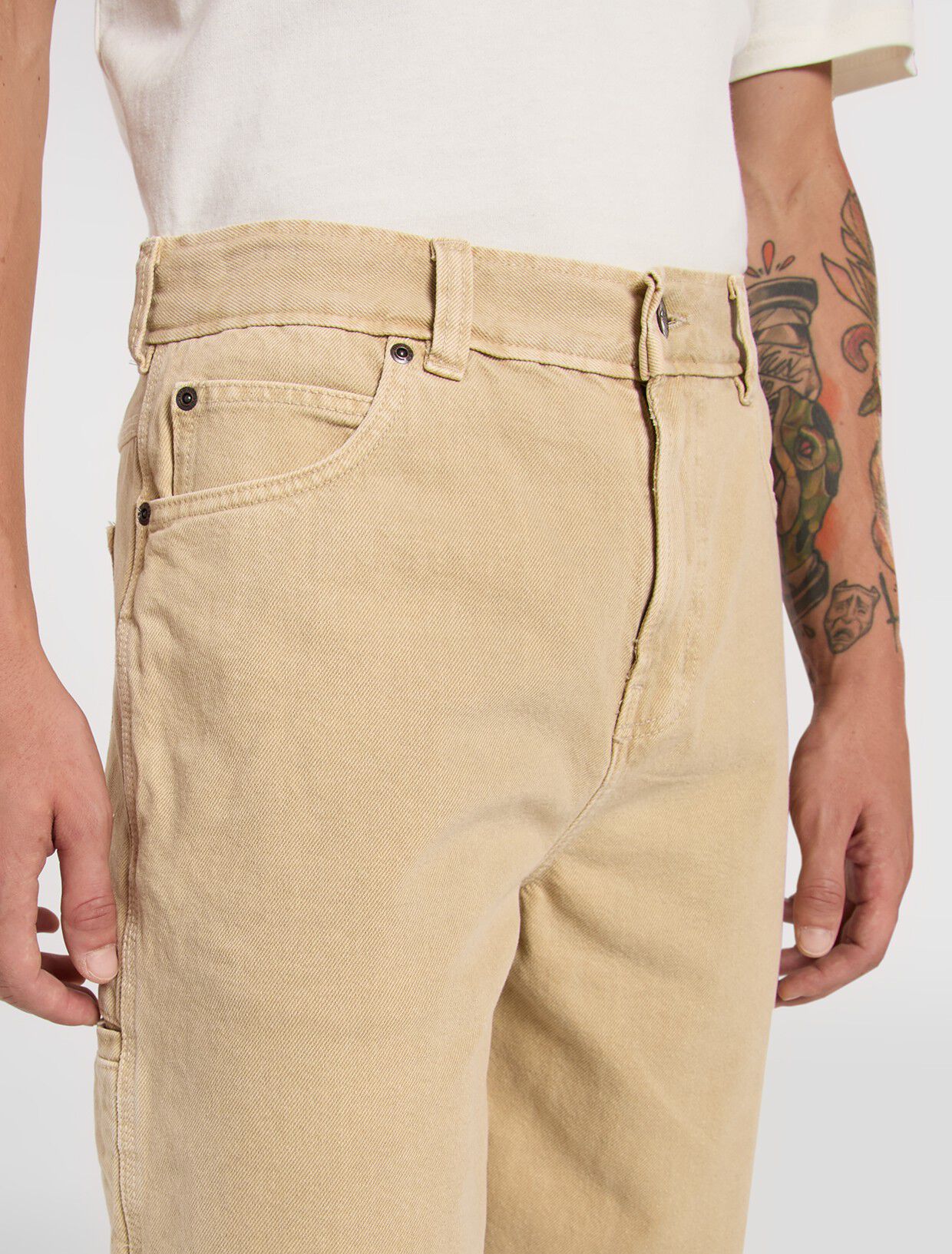 958 13 INCH LOOSE SHORT JEANS EUCAL