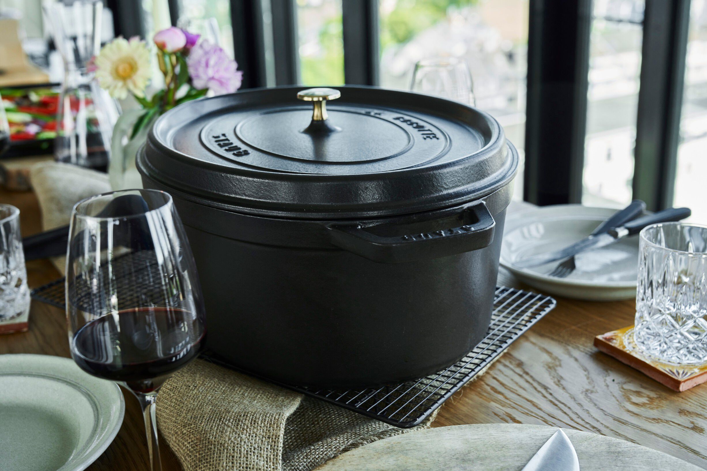 La Cocotte Cocotte 41 cm / 12 l, Oval, Sort, St&oslash;bejern