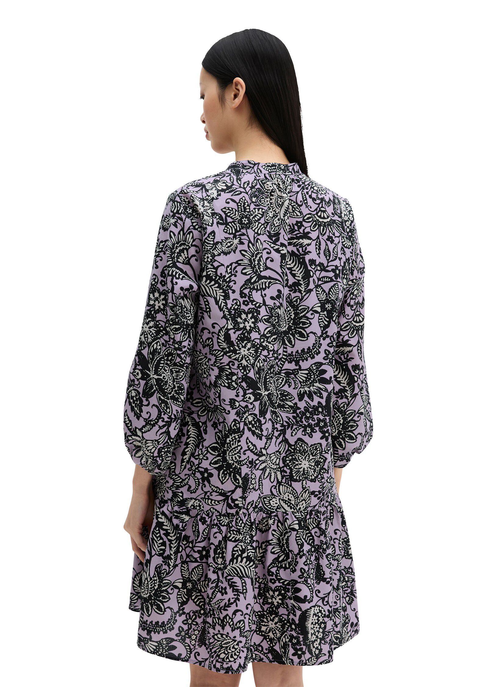 Dress, short length, flared hem, vo