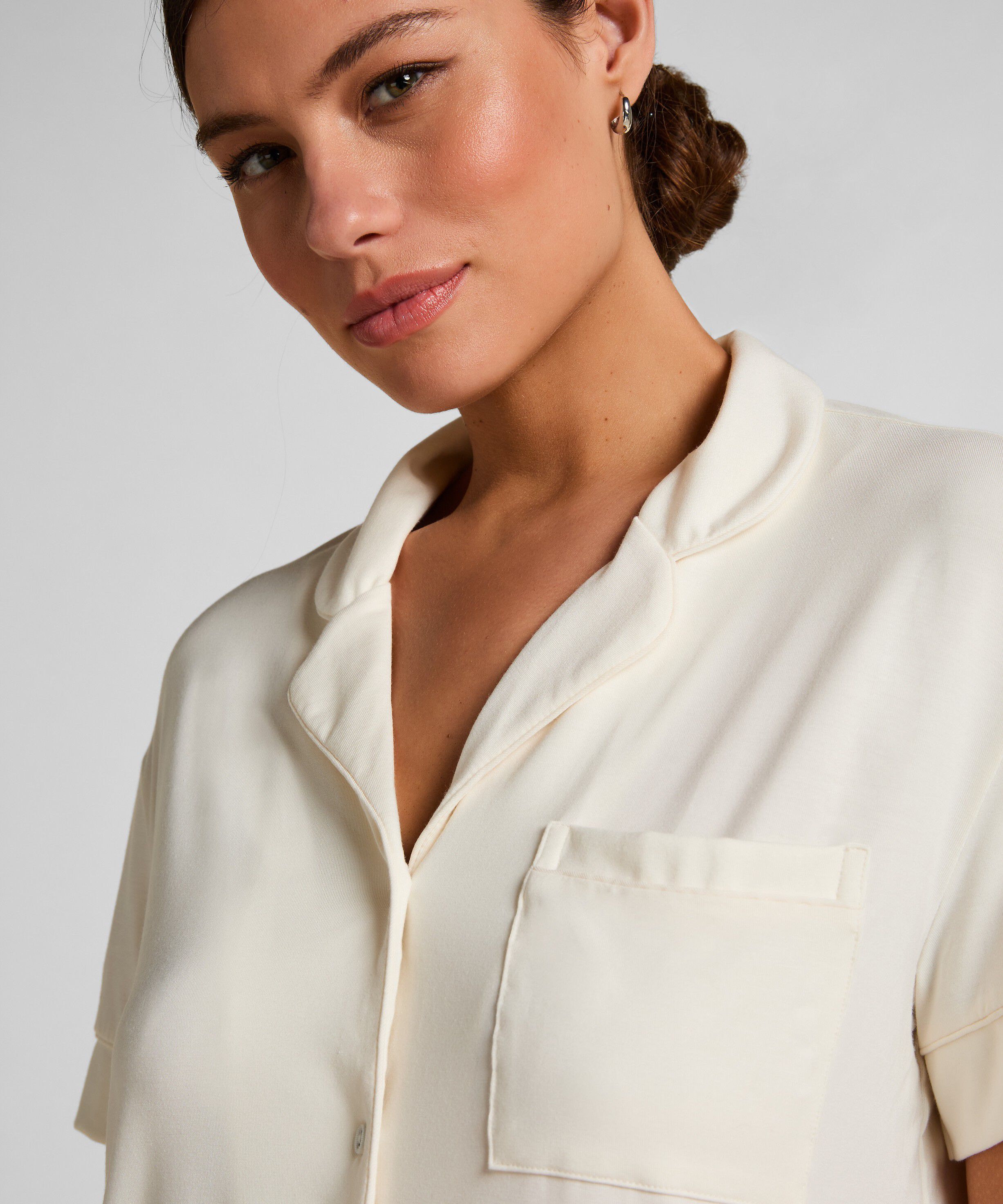 Essential Jersey Short-Sleeved Jacket